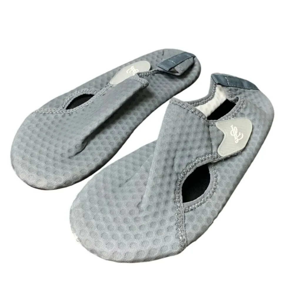 LeIsfIt Mens Size 8-9 Wide Gray Hook & Loop Fasten Swim Quick Dry Barefoot Shoes
